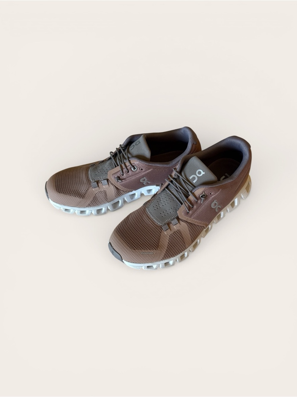 On Cloud Swiss Engineering Running Sneakers Tan Camel EU39 / US8 - Picture 6 of 6